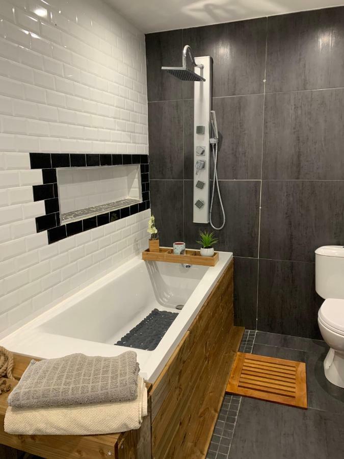 Appartement Neuf Tt Confort - Terrasse Ensoleillee Borgo  Buitenkant foto