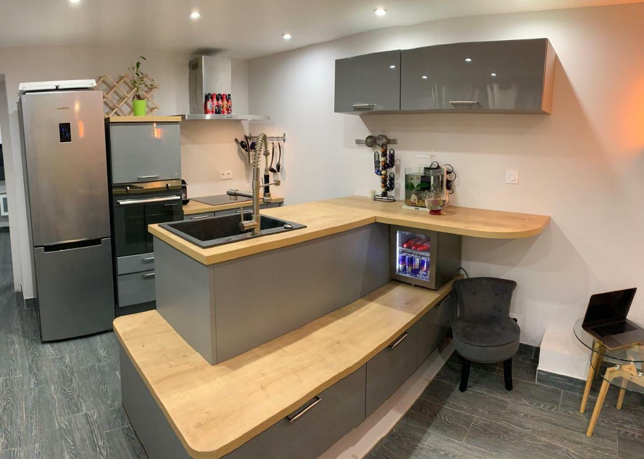 Appartement Neuf Tt Confort - Terrasse Ensoleillee Borgo  Buitenkant foto